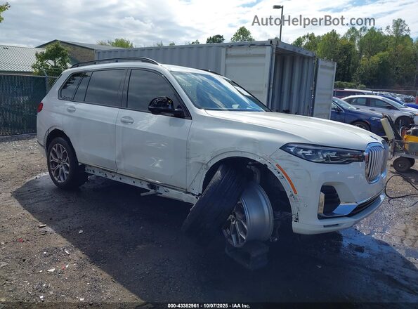 5UXCW2C01N9M36733 2022 BMW X7 White Przód prawy