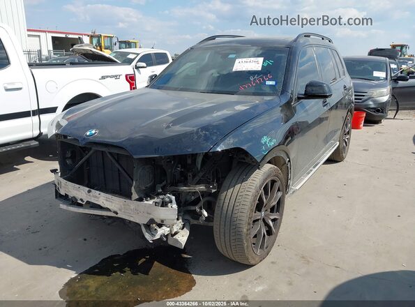 5UXCW2C07M9F35333 2021 BMW X7 Черный Передняя левая четверть