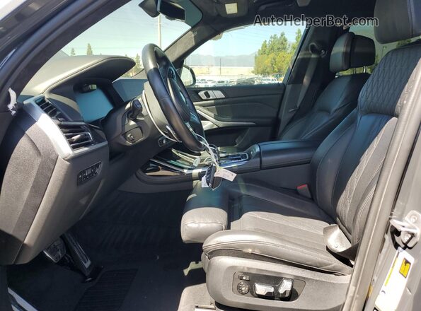 5UXCX6C0XM9G16637 2021 BMW X7 Серый Вид салона спереди