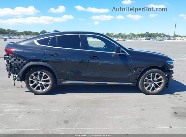 5UXCY6C00P9P21010 2023 BMW X6 Черный Панорамный вид салона 360°