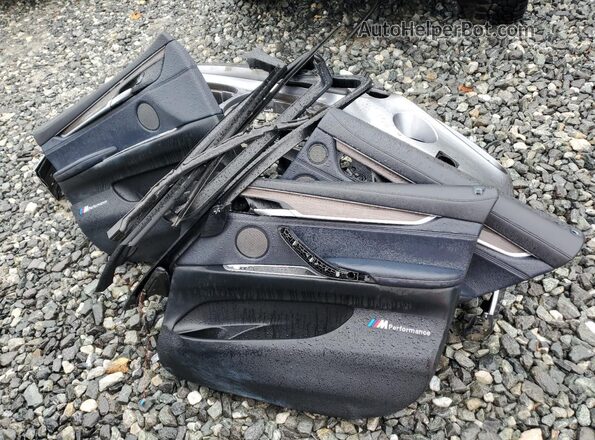 5UXKU2C51H0N84760 2017 BMW X6 Gray VIN კოდის სტიკერის ხედი