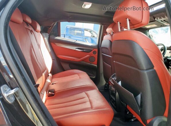 5UXKU6C5XH0S99594 2017 BMW X6 Угольный Вид задних сидений