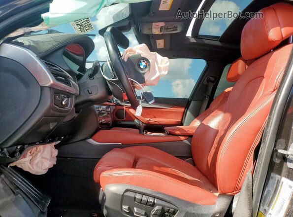 5UXKU6C5XH0S99594 2017 BMW X6 Угольный Вид салона спереди