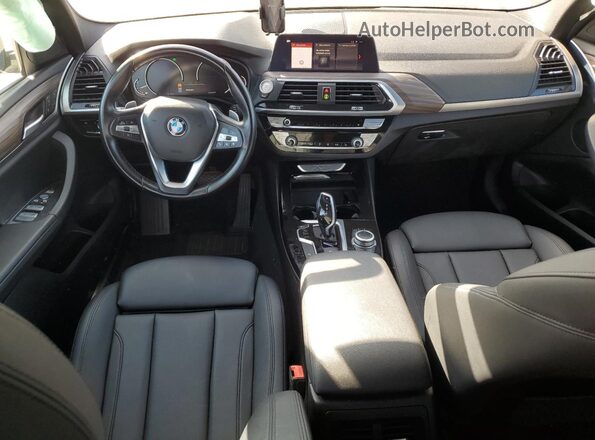 5UXTY3C03M9G76383 2021 BMW X3 Белый Вид панели приборов