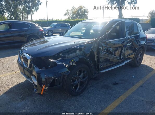 5UXTY5C03M9H42667 2021 BMW X3 Черный Передняя левая четверть