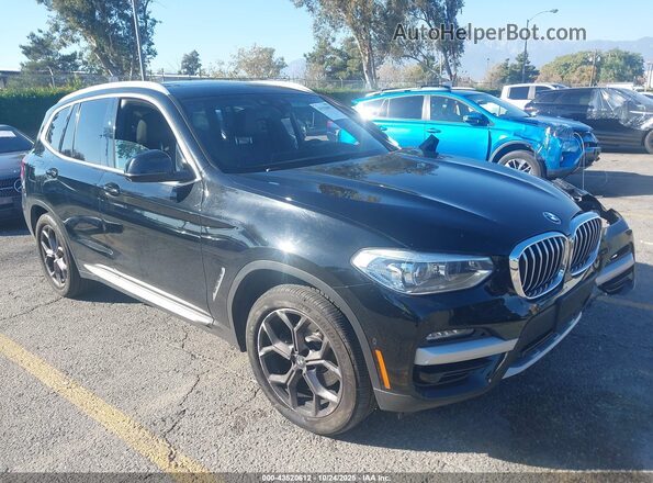 5UXTY5C03M9H42667 2021 BMW X3 Черный Передняя правая четверть
