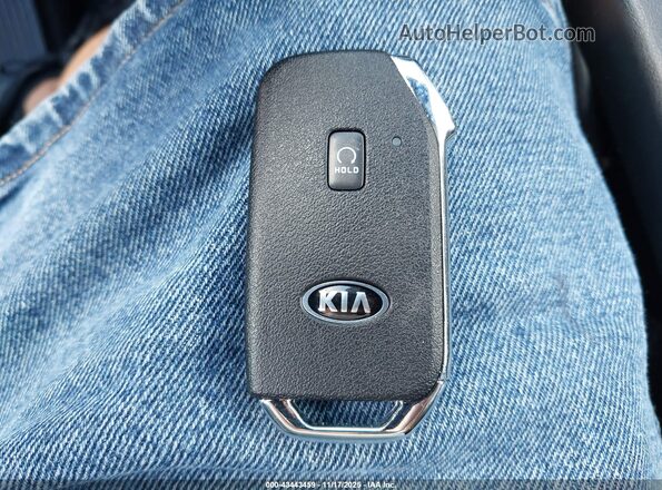 5XYP2DHC5MG179070 2021 KIA TELLURIDE Черный Вид панели приборов