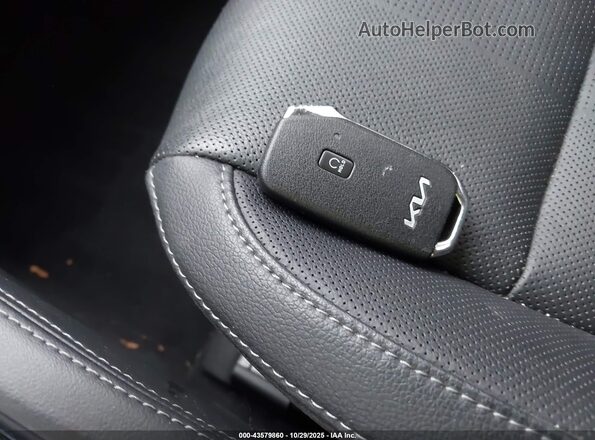 5XYP34HC7NG319862 2022 KIA TELLURIDE Gray Вид панелі приладів