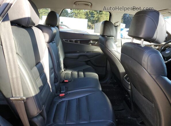 5XYPHDA59HG204973 2017 KIA SORENTO Charcoal Vista interior trasera