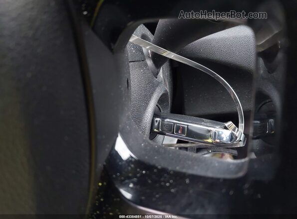 5XYRG4LC4MG004990 2021 KIA SORENTO Серебряный Вид панели приборов
