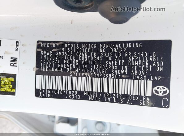 5YFEPMAE3NP368964 2022 TOYOTA LL White Вид підкапотного простору
