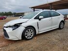 2020 Toyota Corolla Le White vin: 5YFEPRAE9LP063804