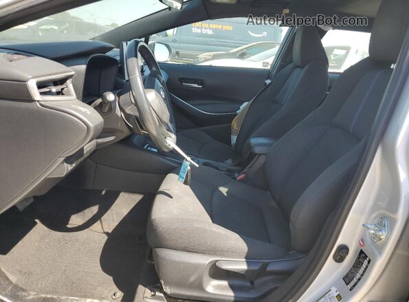 5YFP4MCE0MP067372 2021 TOYOTA LL Silver Вид салону спереду