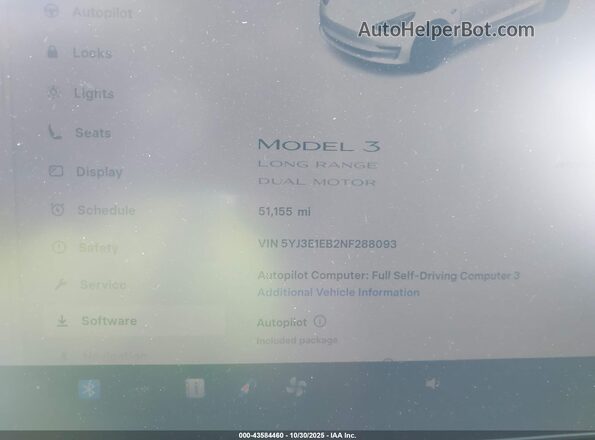 5YJ3E1EB2NF288093 2022 TESLA MODEL 3 White Widok tylnych siedzeń