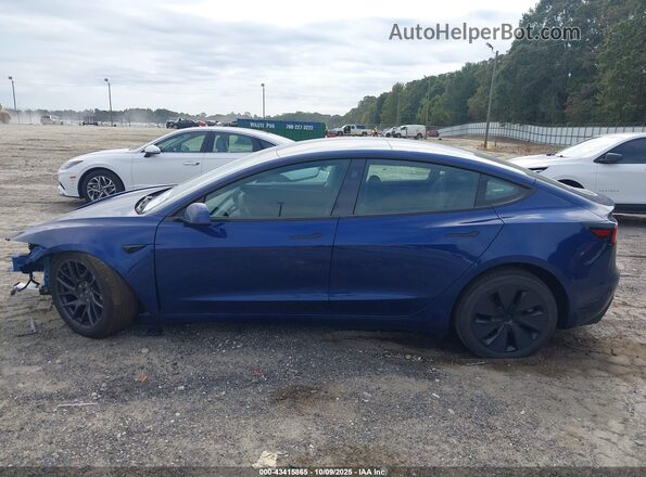 5YJ3E1EB6SF916023 2025 TESLA MODEL 3 Синий Вид задней части салона