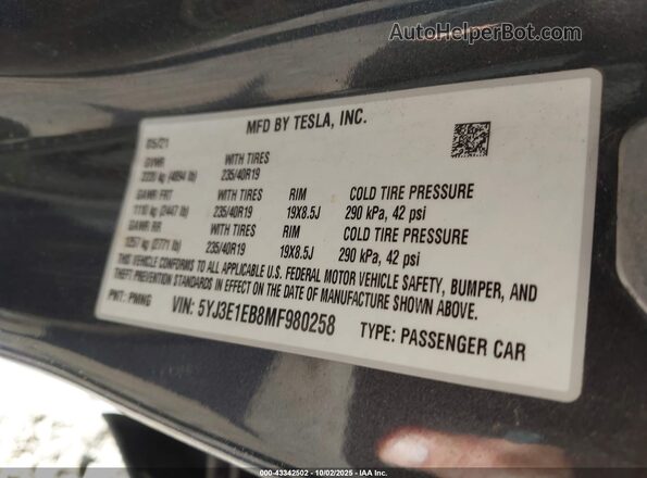 5YJ3E1EB8MF980258 2021 TESLA MODEL 3 Серый Вид подкапотного пространства