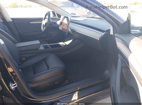 5YJ3E1EB8NF243448 2022 TESLA MODEL 3 Black Widok wnętrza z przodu