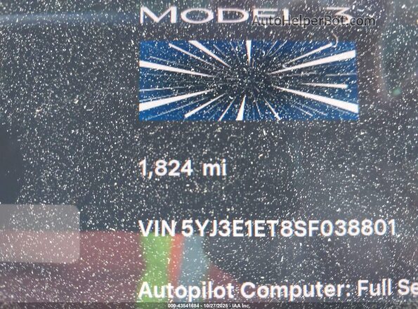 5YJ3E1ET8SF038801 2025 TESLA MODEL 3 White უკანა სავარძლების ხედი