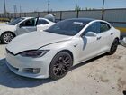 2017 Tesla Model S White vin: 5YJSA1E19HF185403