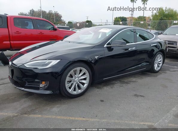 5YJSA1E20KF345815 2019 TESLA MODEL S Black Przód lewy