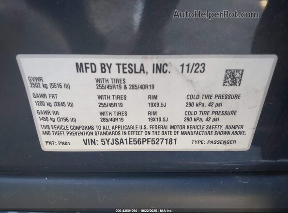 5YJSA1E56PF527181 2023 TESLA MODEL S Gray Vista del compartimento del motor