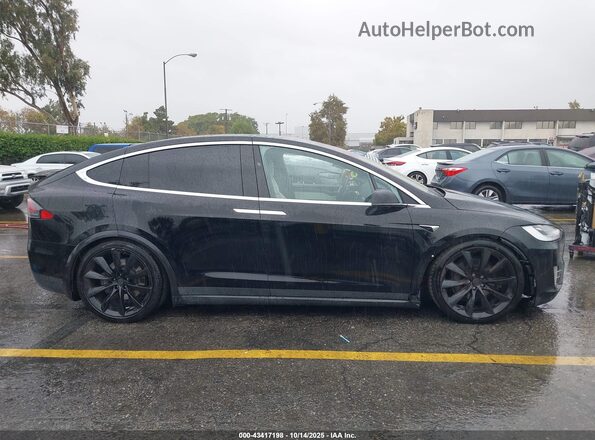 5YJXCBE29LF260804 2020 TESLA MODEL X Black Widok wnętrza z tyłu
