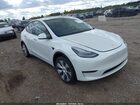2021 Tesla Model Y Long Range Dual Motor All-wheel Drive White vin: 5YJYGDEE1MF086369