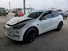 2020 Tesla Model Y White vin: 5YJYGDEE5LF055589