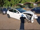 2021 Tesla Model Y Long Range Dual Motor All-wheel Drive White vin: 5YJYGDEE8MF199767
