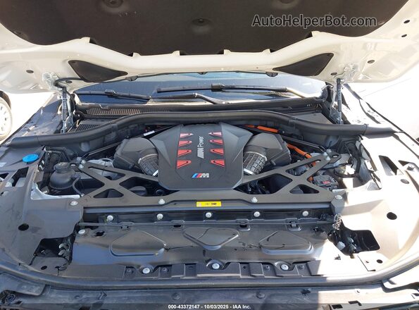 5YM23CS04S9Z08259 2025 BMW OTHER White უკანა ხედი