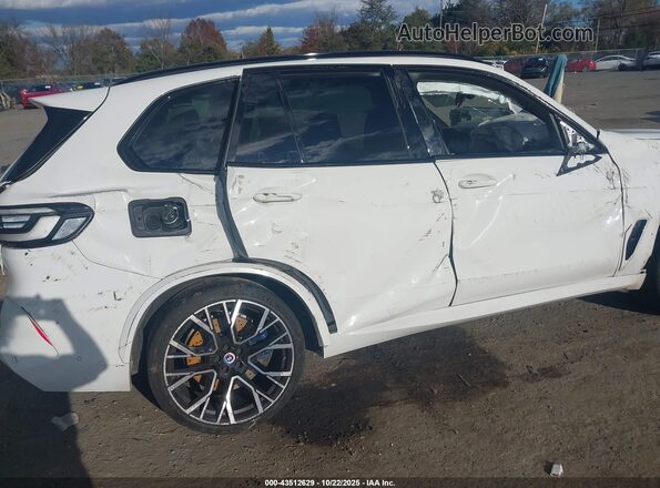 5YMJU0C08P9P88463 2023 BMW X5 Белый Вид спереди