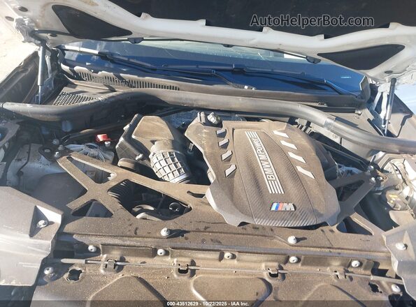 5YMJU0C08P9P88463 2023 BMW X5 Белый Вид сзади