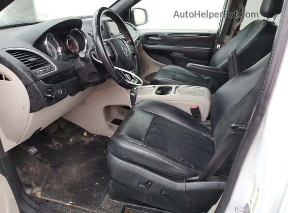 2C4RDGCG2JR300661 2018 DODGE CARAVAN Белый Вид панели приборов