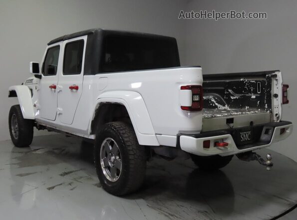 1C6HJTFG5LL198347 2020 JEEP GLADIATOR Белый Вид спереди
