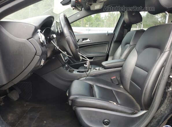 WDCTG4EB9JJ443764 2018 MERCEDES-BENZ GLA Black წინა პანელის ხედი