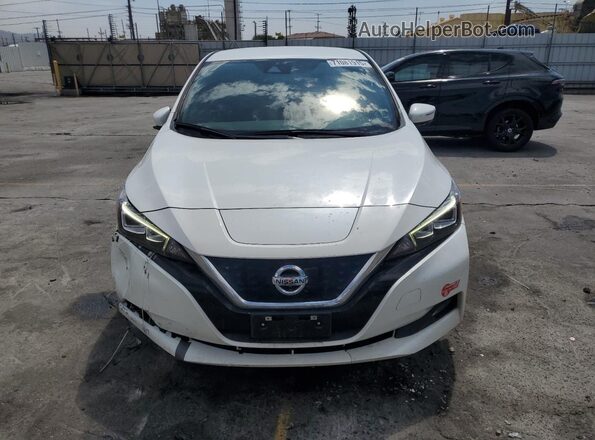 1N4AZ1CP7JC308622 2018 NISSAN LEAF White Widok z tyłu