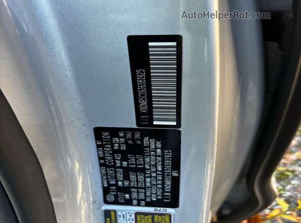 KNDMB5C19J6381925 2018 KIA SEDONA Silver Rear seats view