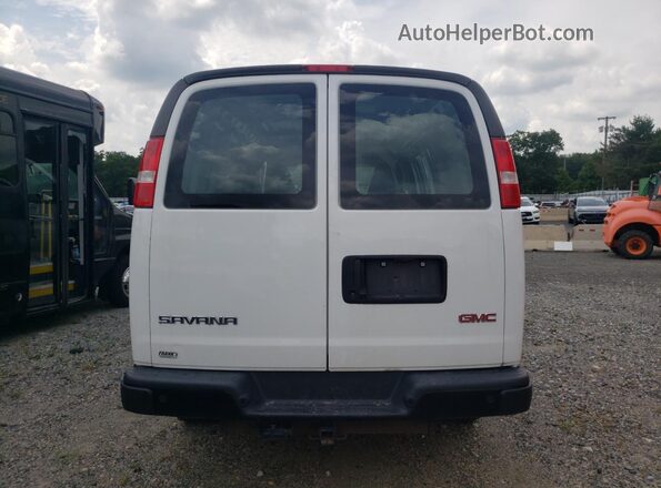 1GTZ7GFPXP1143302 2023 GMC SAVANA Белый Вид салона спереди