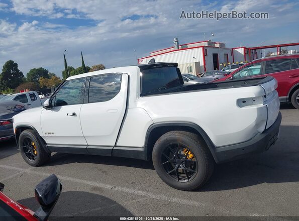 7FCTGAAA1NN015309 2022 RIVIAN R1T Белый Панорамный вид салона 360°