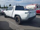 2022 Rivian R1t Adventure Белый vin: 7FCTGAAA1NN015309