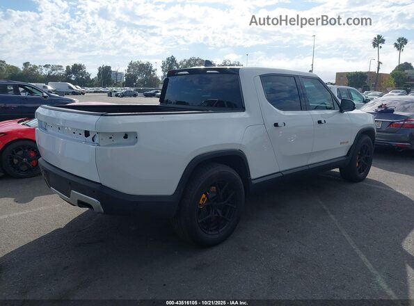 7FCTGAAA1NN015309 2022 RIVIAN R1T Белый Задняя правая четверть