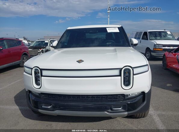 7FCTGAAA1NN015309 2022 RIVIAN R1T Белый Вид щитка приборов