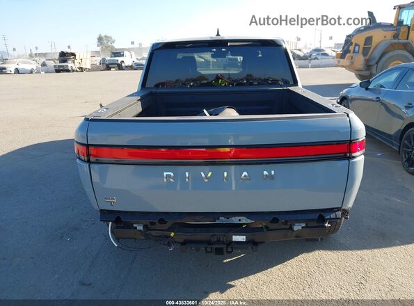 7FCTGAAA3PN024175 2023 RIVIAN R1T Gray 
