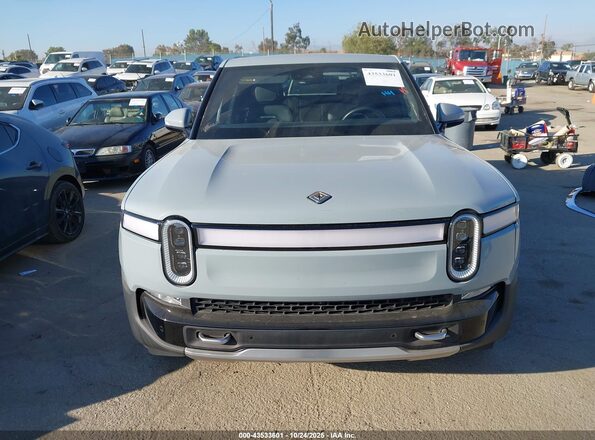 7FCTGAAA3PN024175 2023 RIVIAN R1T Gray Սարքավորումների վահանակի տեսք