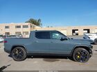 2025 Rivian R1t Ascend Tri Motor Max Pack/premium Tri Motor Max Pack Light Blue vin: 7FCTGCAPXSN042441