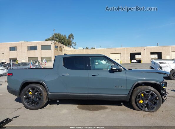 7FCTGCAPXSN042441 2025 RIVIAN R1T Light Blue Widok wnętrza 360 stopni