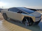 2025 Tesla Cybertruck Gold vin: 7G2CEHED0SA072971