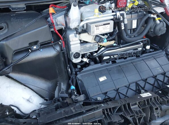 7G2CEHED6SA065555 2025 TESLA CYBERTRUCK Серебряный Вид сзади