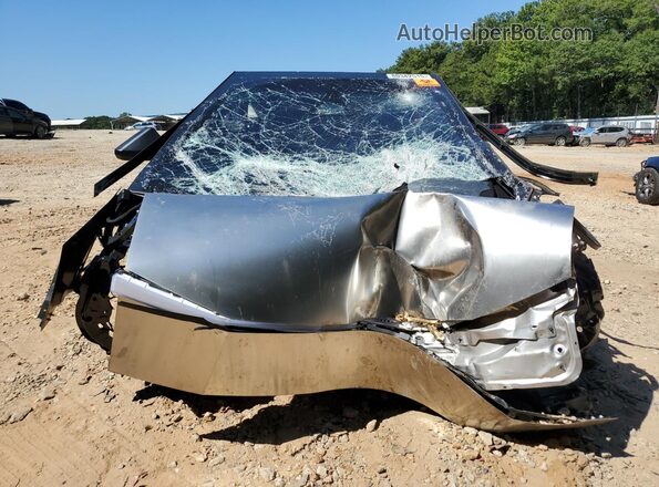 7G2CEHEE3SA062296 2025 TESLA CYBERTRUCK Silver Widok z przodu