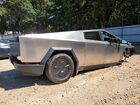 2025 Tesla Cybertruck Silver vin: 7G2CEHEE3SA062296